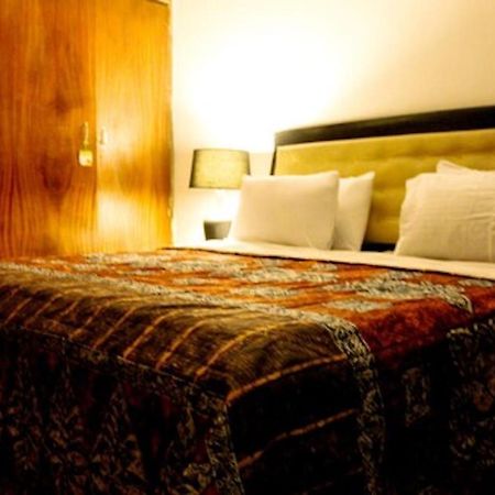 Residence Bethany Palace Абиджан Екстериор снимка