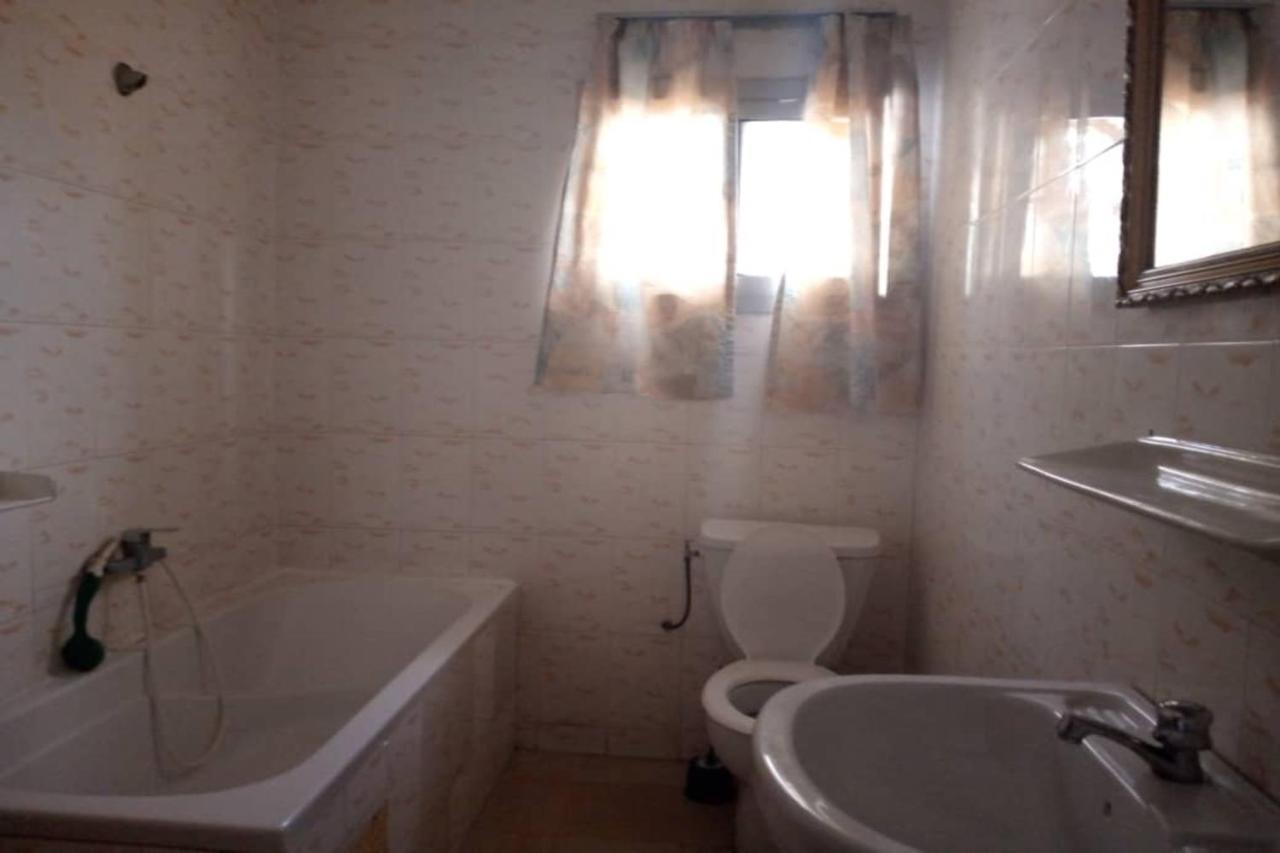 Residence Bethany Palace Абиджан Екстериор снимка